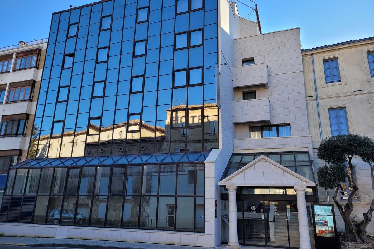 Hotel Atrium Arles Exterior photo